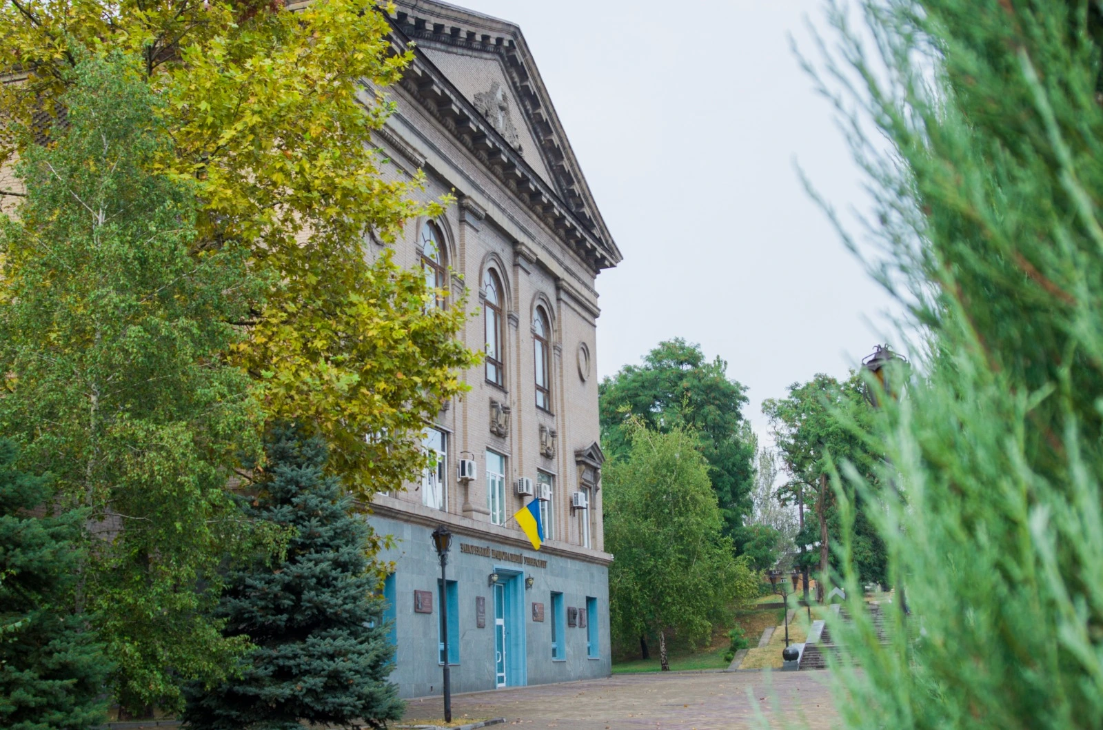 ЗНУ Кампус